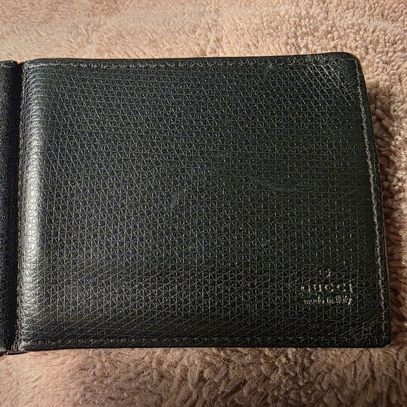 Gucci Other - Gucci Dark Green Leather Cardholder/Money Clip